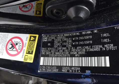 2017 Toyota Highlander Limited z USA, uszkodzony, nr VIN 5TDDZRFH3HS358176